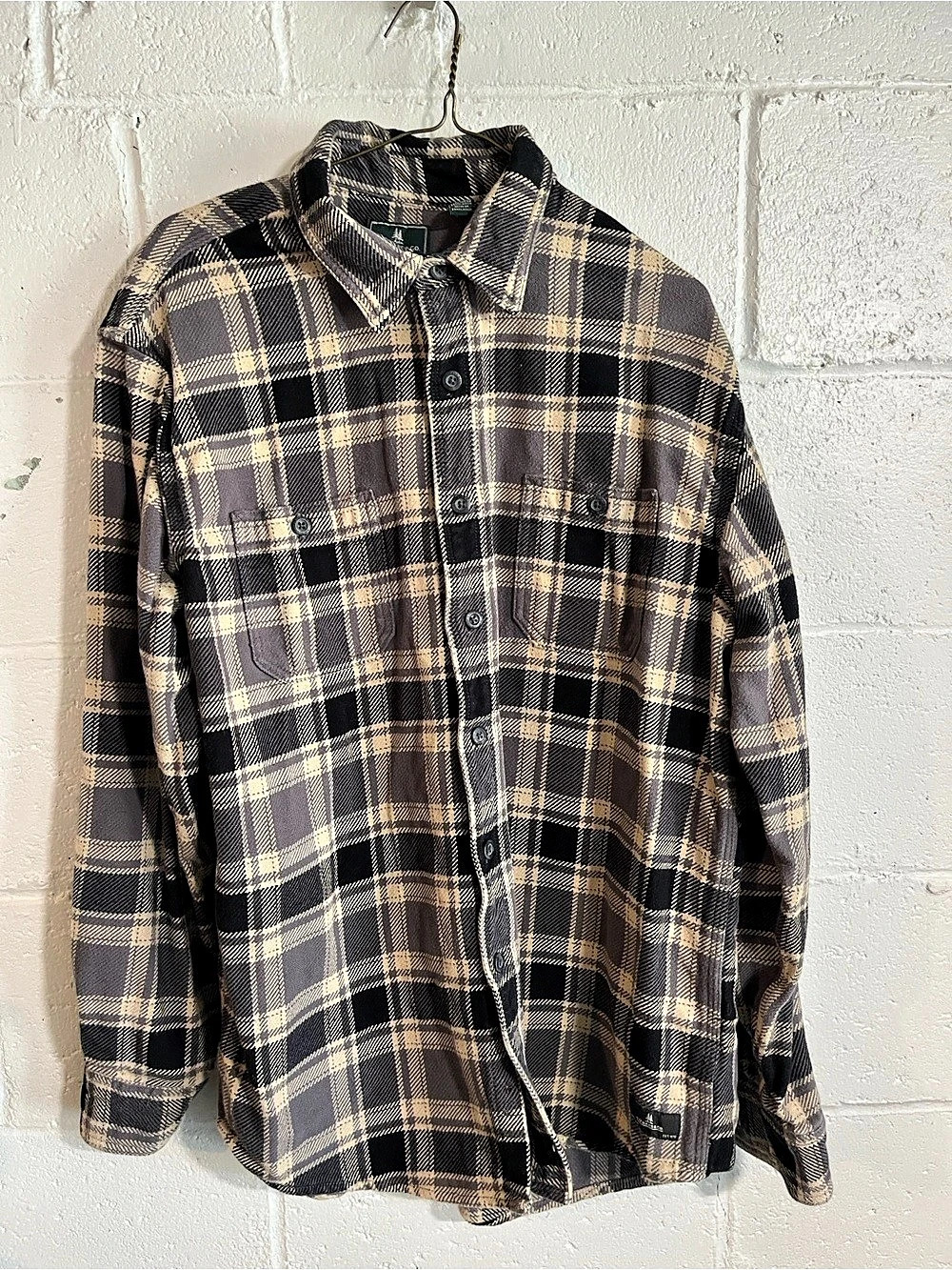 G.H. Bass & Co. 100% Cotton Shirt